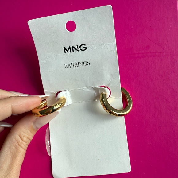 NWT Mango Gold (not real gold) Hoop Earrings - Picture 7 of 11